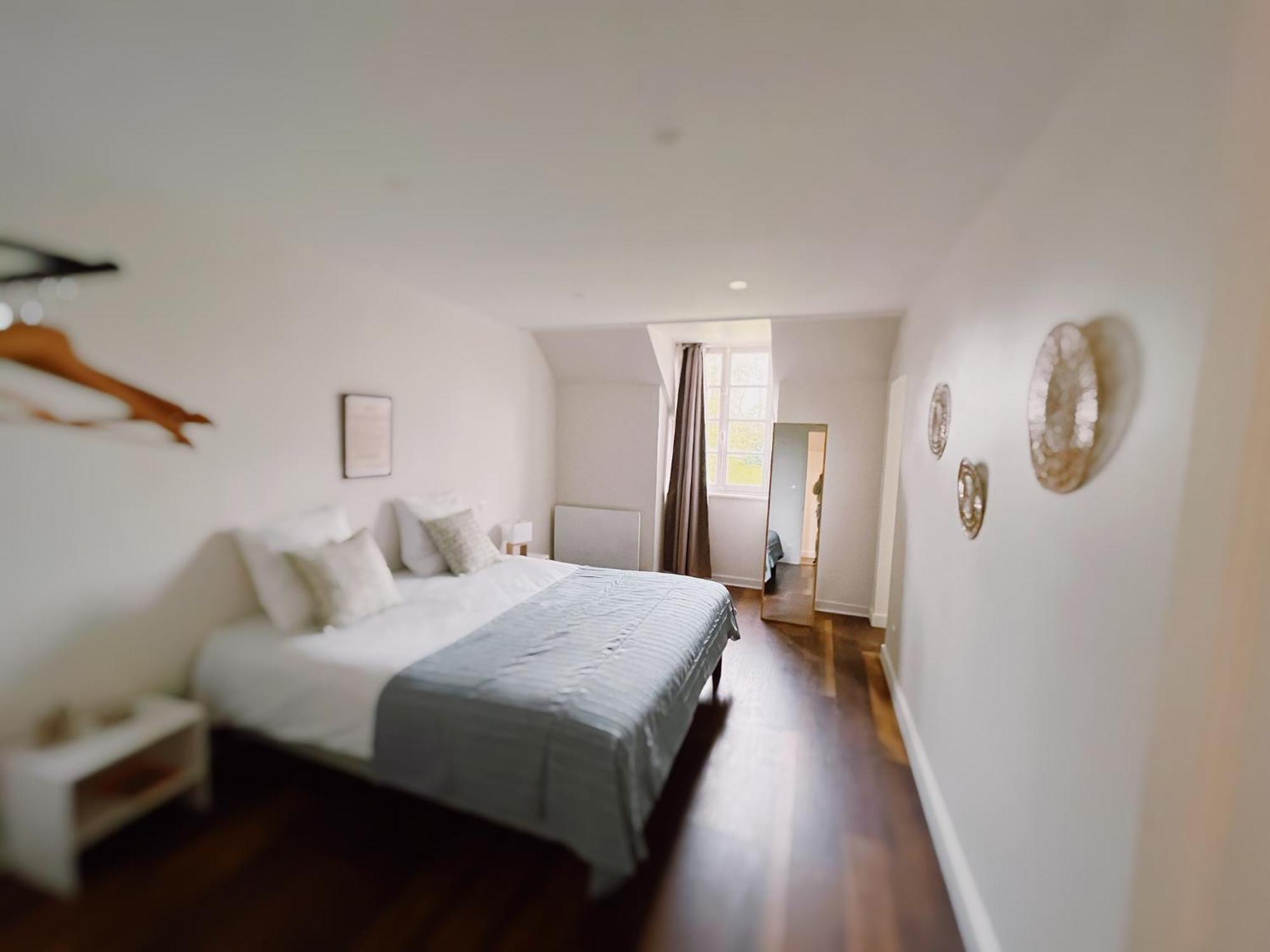 Abbaye De Blanchelande Bed & Breakfast Neufmesnil Dış mekan fotoğraf