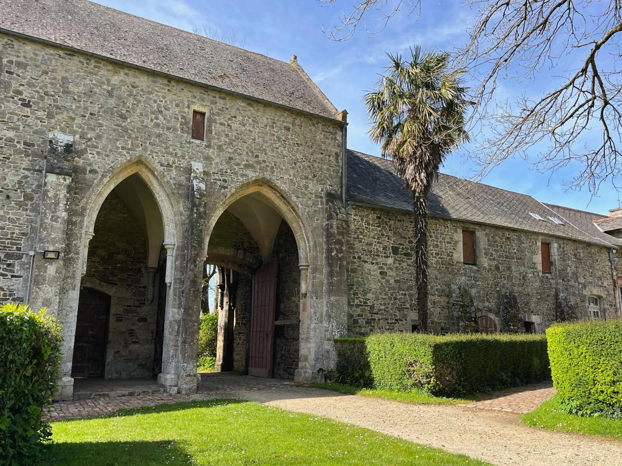Abbaye De Blanchelande Bed & Breakfast Neufmesnil Dış mekan fotoğraf