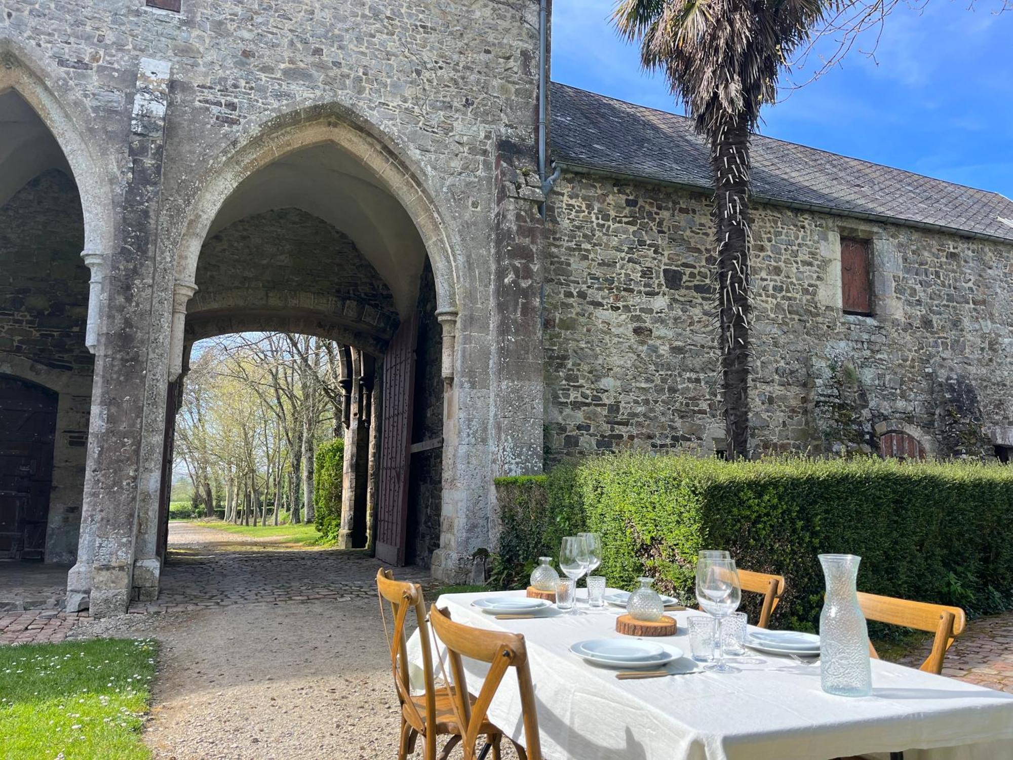 Abbaye De Blanchelande Bed & Breakfast Neufmesnil Dış mekan fotoğraf