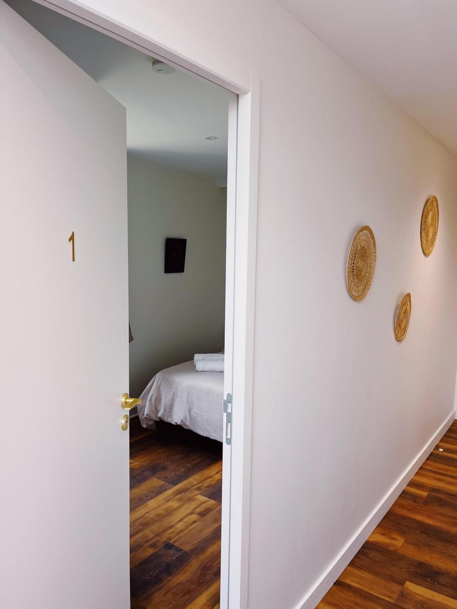 Abbaye De Blanchelande Bed & Breakfast Neufmesnil Dış mekan fotoğraf