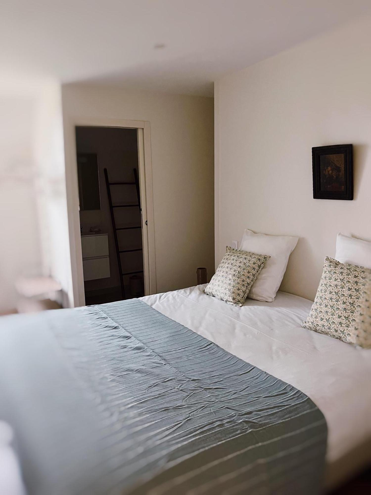 Abbaye De Blanchelande Bed & Breakfast Neufmesnil Dış mekan fotoğraf
